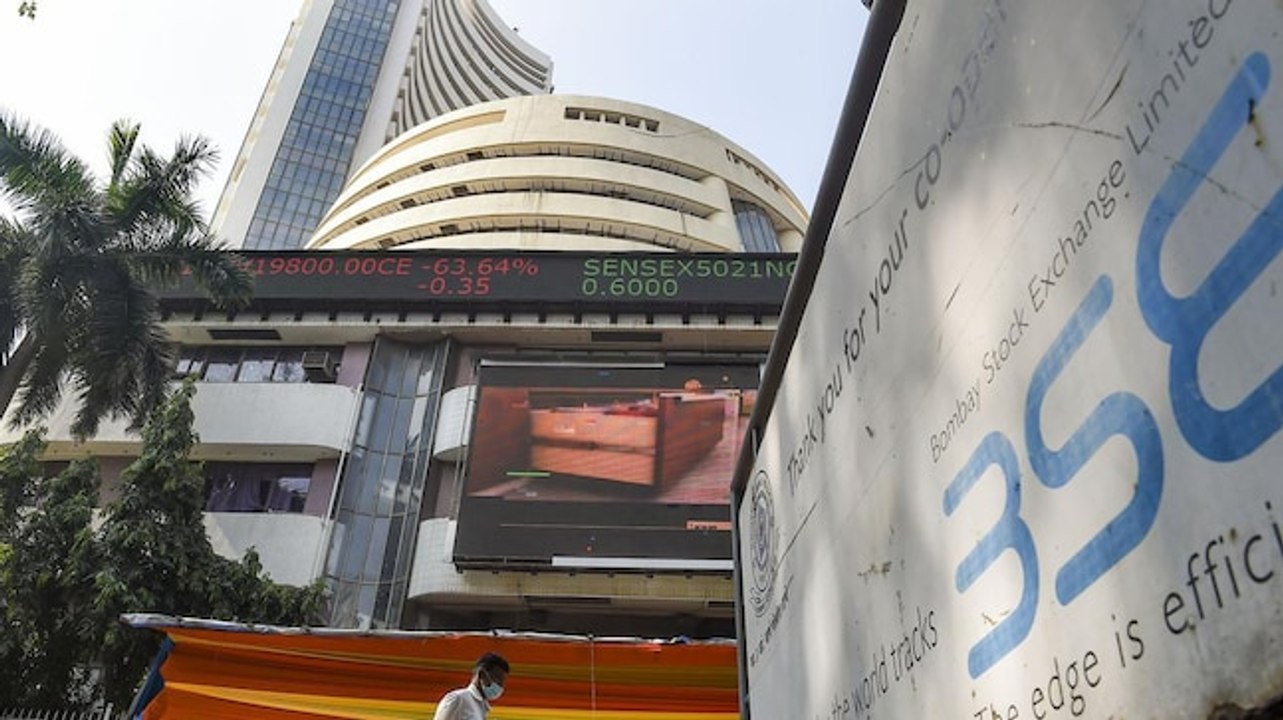 Sensex climbs 465 points, Nifty ends above 17,500; Rupee falls to 79.64 against US dollar; more