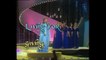 Olivia Newton John canta 'Long Live Love' en Eurovisión 1974