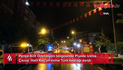 Malatyalı şehidin evine dev Türk bayrağı asıldı