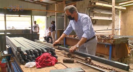 mqn-Familia cartaginés crea madera plástica para evitar tala de árboles-080822