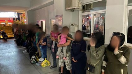 Son dakika haberi | Avrupa'ya geldikleri hayaliyle indiler, polise yakalandılar