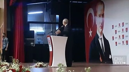 CHP rozeti takılan muhtar konuştu: Rozet takacaklarını söylemediler
