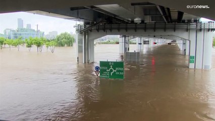 Corea del Sud: piogge mai viste in ottant'anni, Seoul sommersa