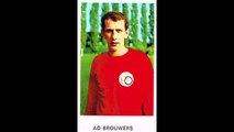 STICKERS VANDERHOUT INTERNATIONAL DUTCH CHAMPIONSHIP 1969 (NAC BREDA FOOTBALL TEAM)