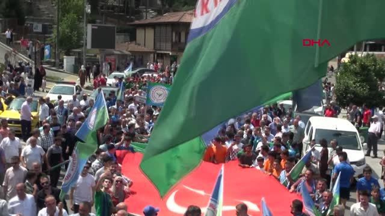 Rize haberi | SPOR Çaykur Rizespor camiası birliktelik yürüyüşü düzenledi