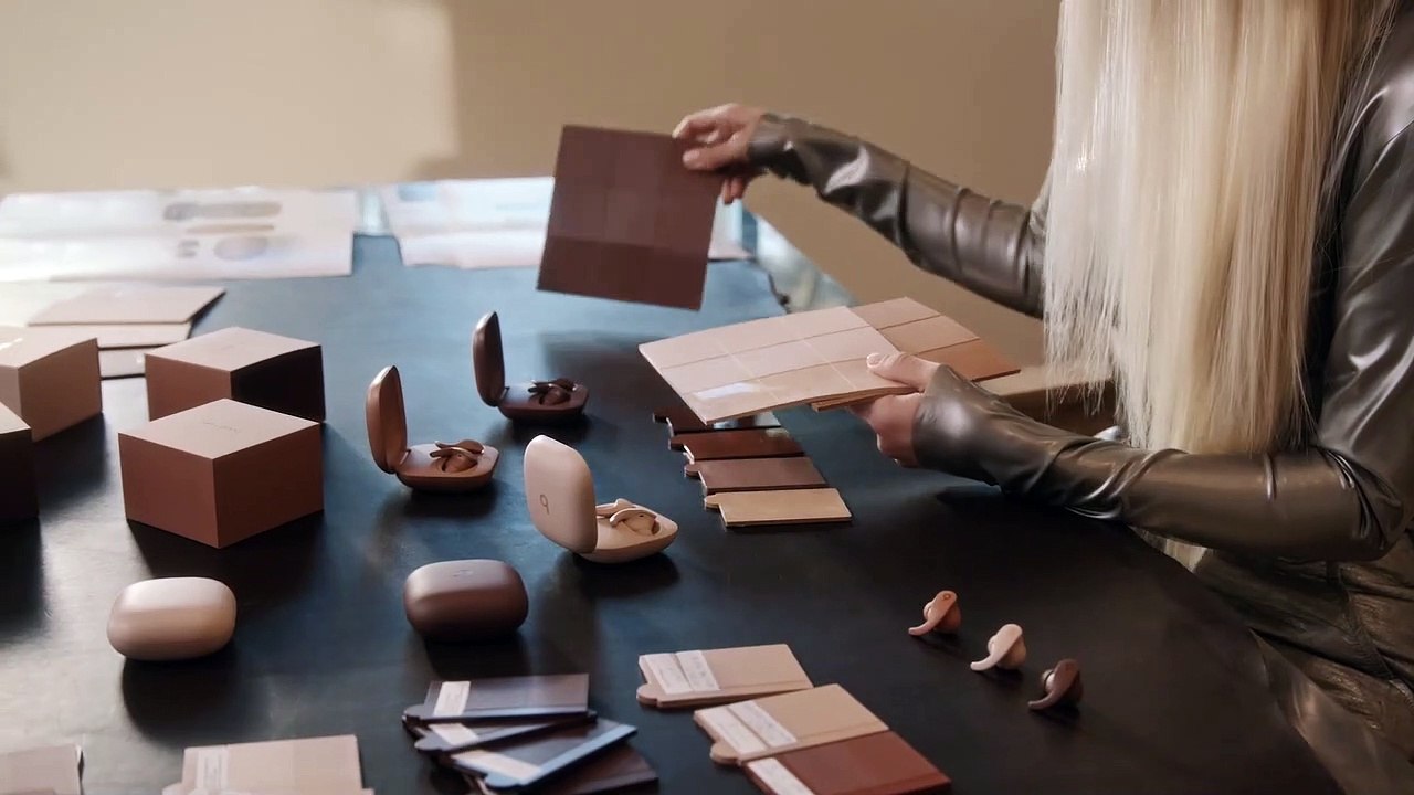 Go Behind the Design with Kim Kardashian | Beat...