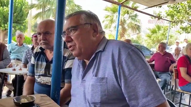 Manisalı üzüm üreticisi: Devlet bizden aldığı üzümü peşkeş çekiyor