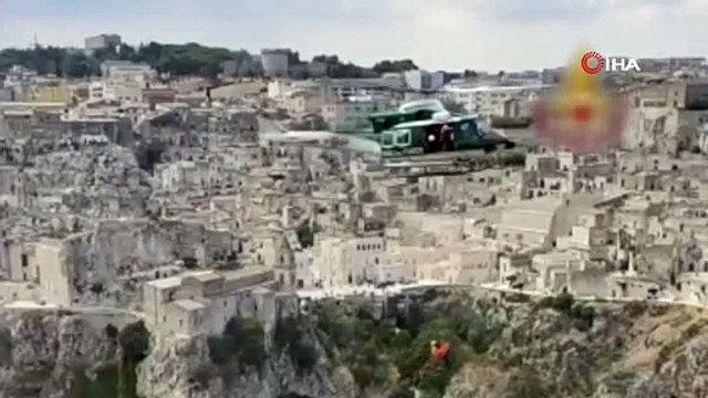 İtalya’da nefes kesen kurtarma operasyonu