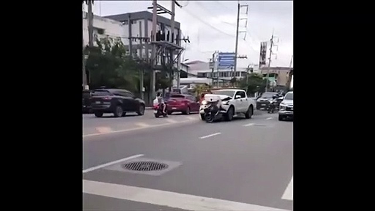 Promis, monsieur le policier, moi j'ai rien fait...