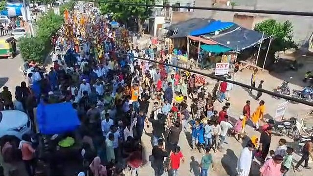 मातमी धुनों के बीच सुपुर्द-ए-खाक हुए ताजिए....देखें वीडियो