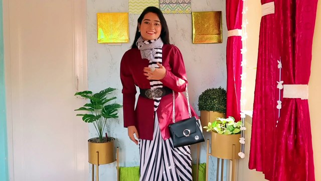 How to Wear 1 Chiffon Saree in 3 Different Styles in Winter | Saree Draping