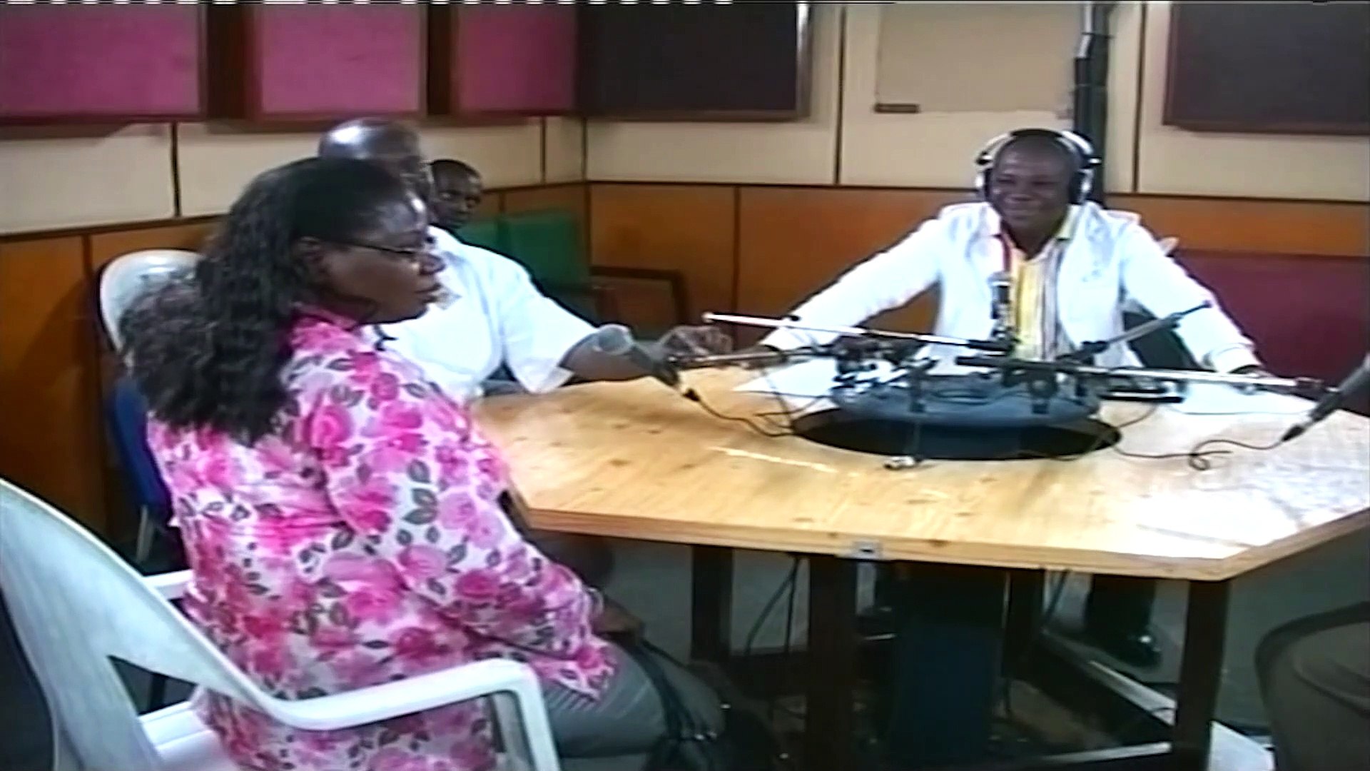 An 62 de l'indépendance : la Radio Télévision Ivoirienne dans la mouvance  depuis les années 60 - Vidéo Dailymotion