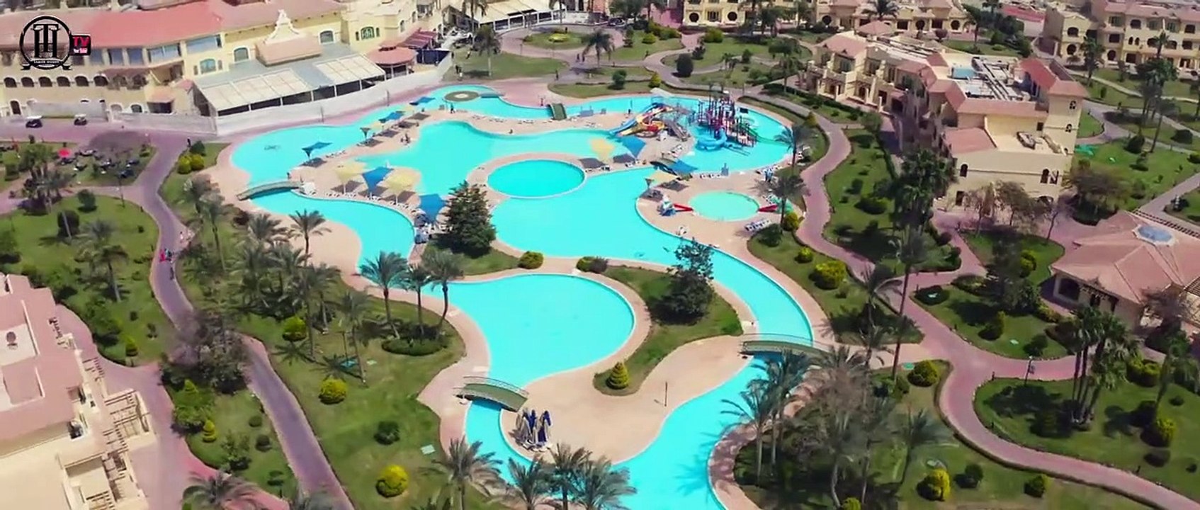 الإعلان الرسمي الاول لفيلم ( بحبك ) للفنان تامرحسني و المحدد اصداره ان شاء الله عيد  الاضحى  القادم(شاهد اون لاين)