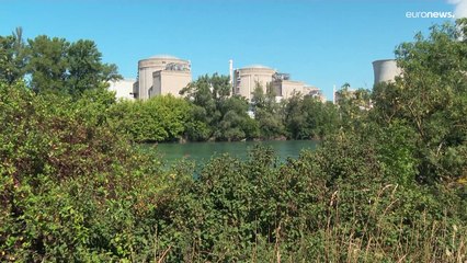 Во Франции АЭС разрешено сбрасывать неохлаждённую воду в реки