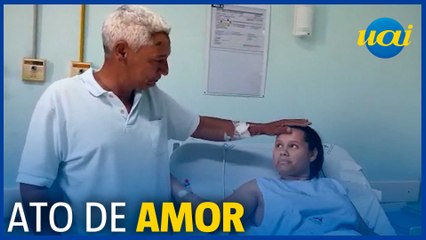 Jovem com insuficiência renal ganha rim do pai