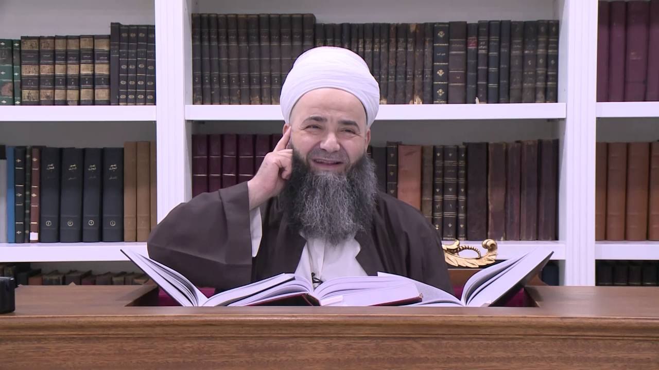 Mahmud Efendi Hazretleri Diğer Bir Çok Şeyh ve Şeyh Geçinene Göre Üstün Ahlak Sahibidir.