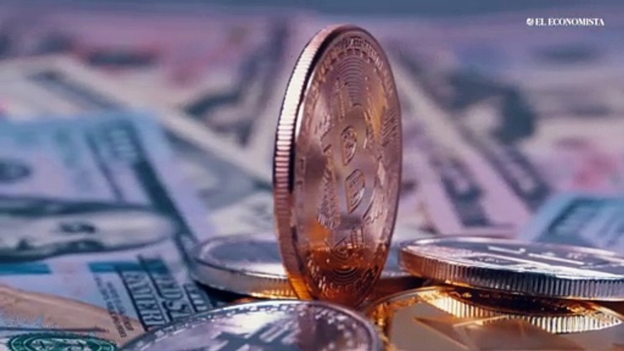 Bitcoin cae por debajo de los 30,000 dólares