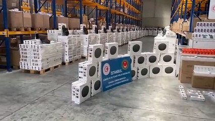 Binlerce kaçak elektronik ürün ele geçirildi
