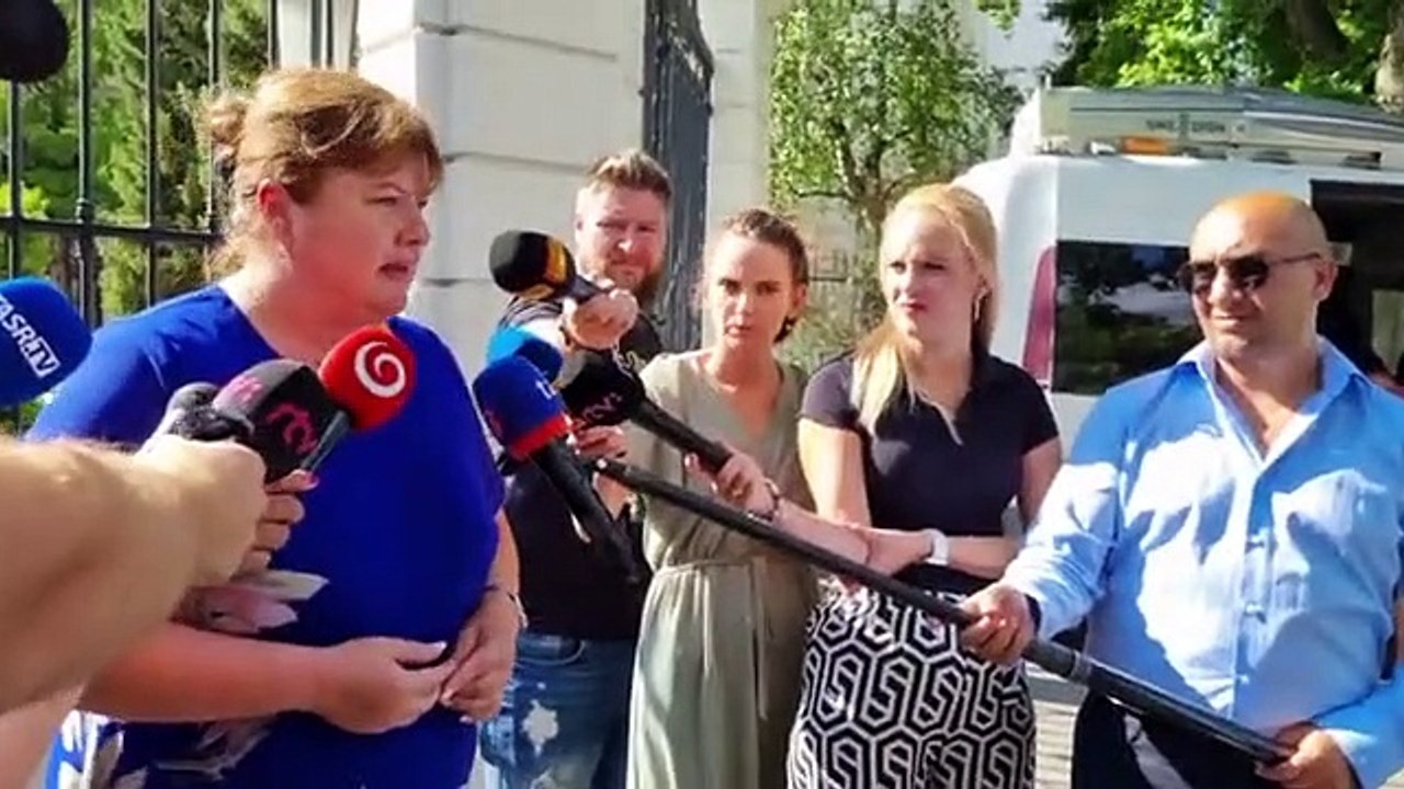 ZÁZNAM: Rokovania o platoch zdravotníkov budú pokračovať v pondelok