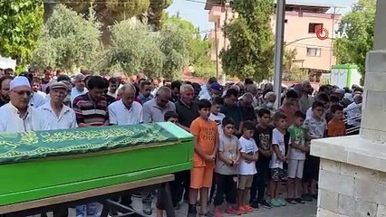 Paraşüt Kazasında Hayatını Kaybeden Okul Müdürü Gözyaşlarıyla Son Yolculuğuna Uğurladı!