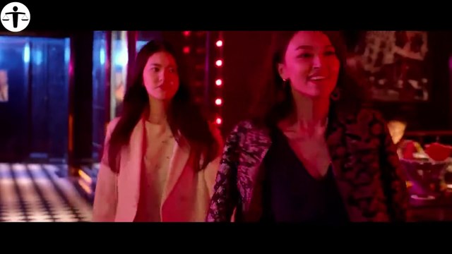 Rich Girl and Poor Girl Switch Fates After Finding Out They are Switched at Birth