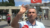 Vatandaş cebindeki son 10 lirayı göstererek Erdoğan'a sordu: Bu halk sana ne yaptı ya?