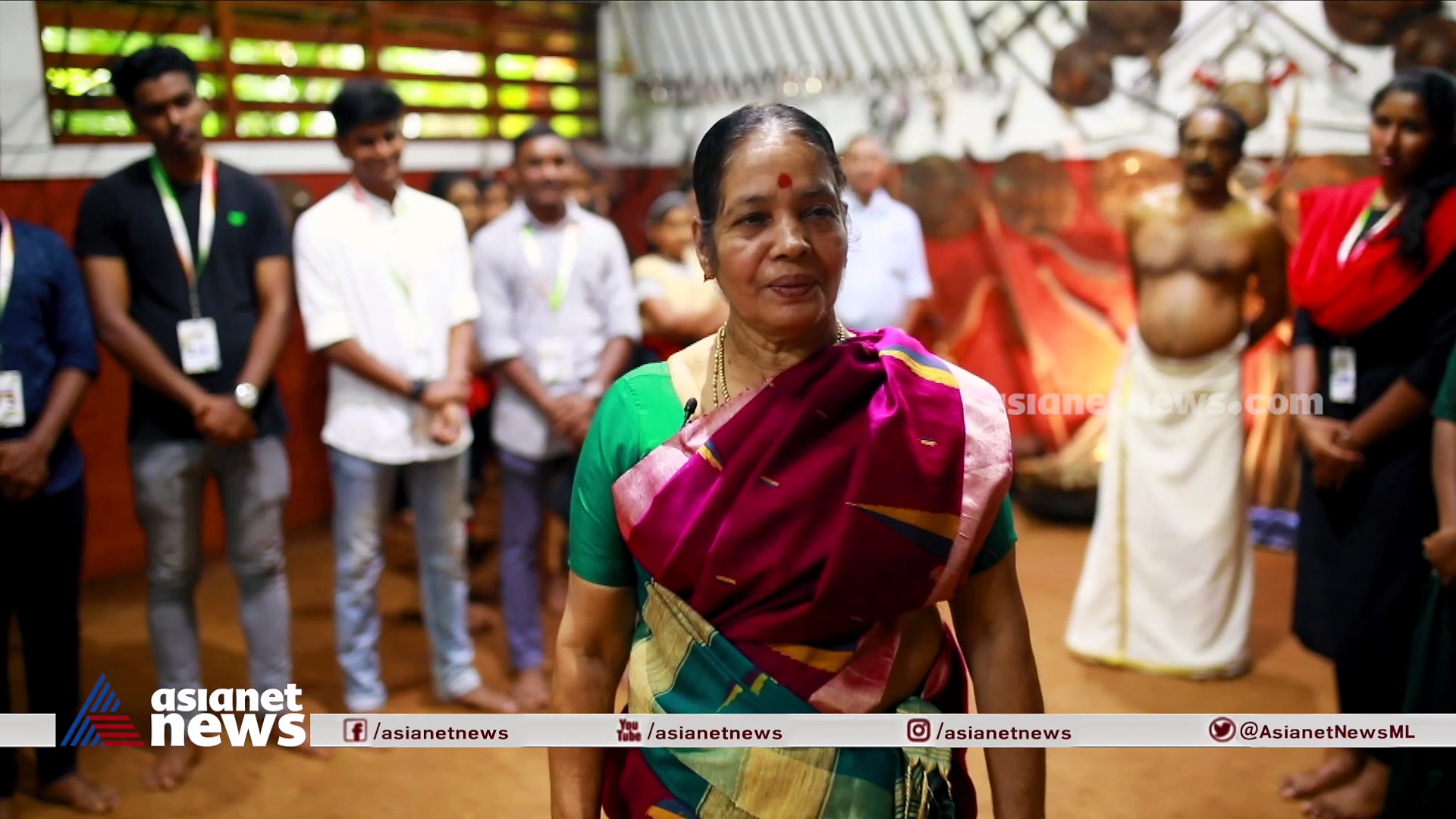 വജ്രജയന്തി യാത്രാസംഘം വടക്കൻ പാട്ടിന്റെ ലോകത്ത് 