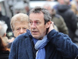 "Honteux", "débile", "ça mérite une censure…" : Jean-Luc Reichmann au plus mal, cette question déplacée des "12 coups de midi" qui divise én...