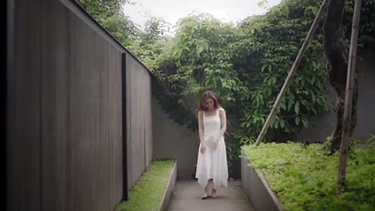 Maizura - Aku Takut (Official Music Video) _