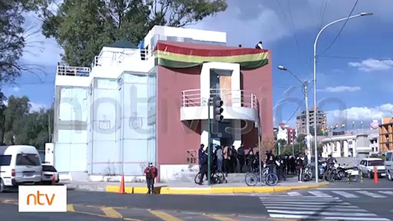 Determinan cuarto intermedio en el conflicto por la "parada" en la Terminal de Buses