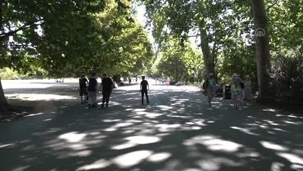 İngiltere'de sıcak hava dalgası nedeniyle sağlık uyarısı verildi