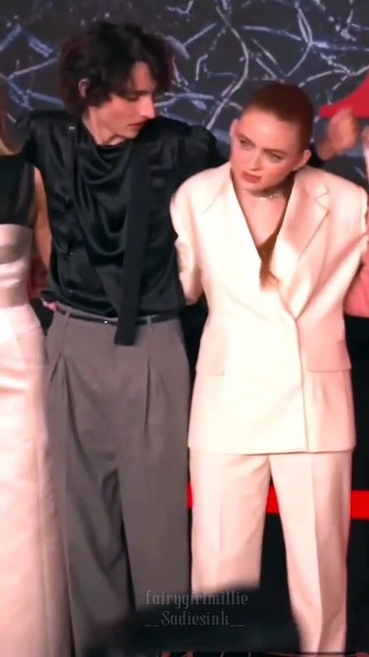 Finn wolfard and sadie loves each other