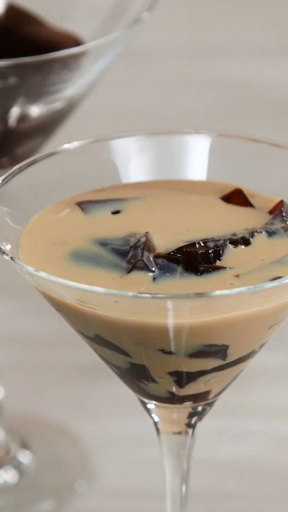 How to Make Coffee Jelly for an Espresso Martini
