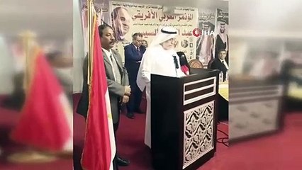 Suudi Arabistanlı iş insan Mısır Cumhurbaşkanı Sisi’yi överken kalp krizi geçirdi