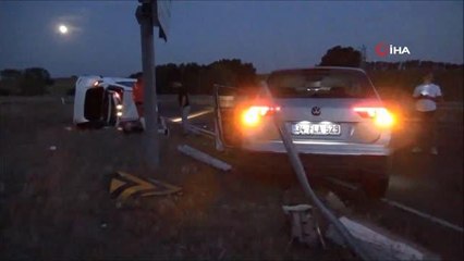 Son dakika haber | İki otomobil çarpıştı: 2 yaralı