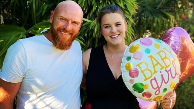 GALA VIDEO - Lucile (L’amour est dans le pré) : sa magnifique robe pour son mariage avec Jérôme