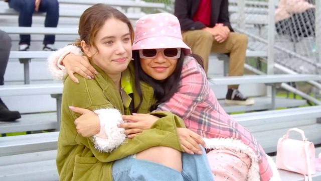 New Trailer for the Fake ID Empire Netflix Series Fakes Season 1 - video  Dailymotion