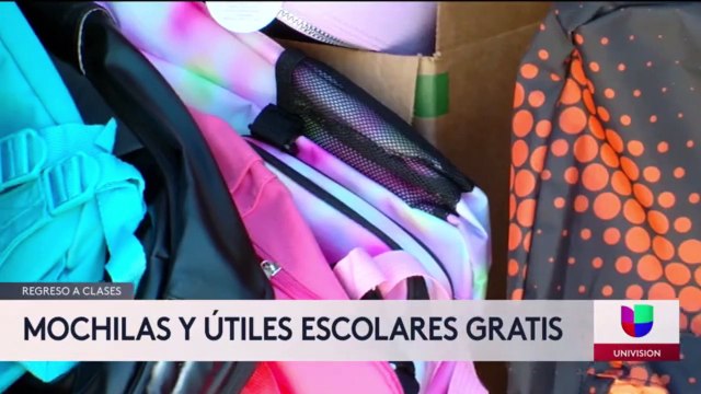 Mochilas y útiles escolares gratis