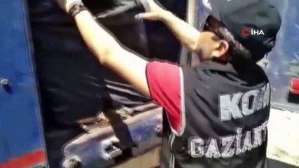 Tır dorsesinde ele geçirildi! Çok sayıda insanı zehirleyeceklerdi