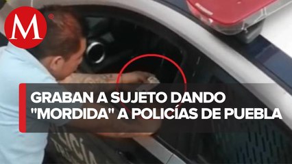 En Puebla, captan en video a Policía Municipal recibiendo "mordida"