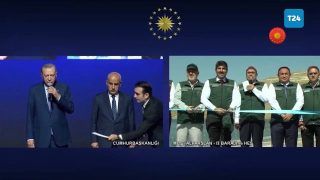 Muş Valisi'nin konuşmasını kesen Erdoğan: Herhalde konuşmaktan çok bunlar daha güzel değil mi?