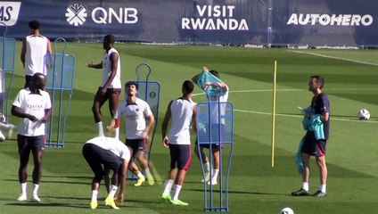 Mbappé de retour à l'entraînement avec le PSG