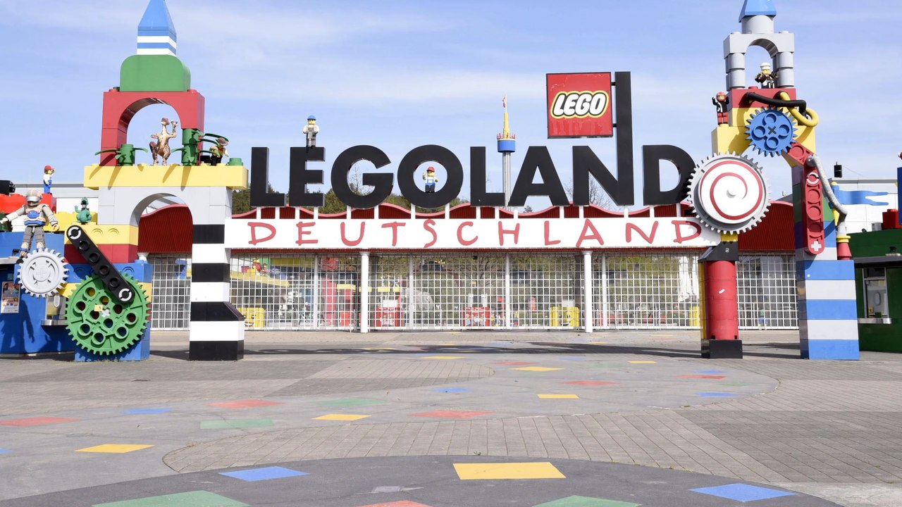 Neun verletzte bei achterbahn-unfall im legoland