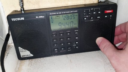 10 August 2022 London FM Station 94.4 Select Radio Picked up in Clacton on Sea Essex Tropo DX