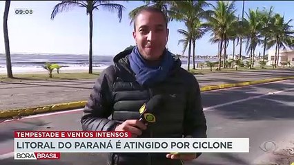 Ciclone deixa rastro de destruição no litoral do Paraná