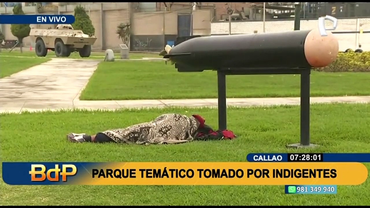 Indigentes duermen en aeronaves: Primer parque temático de La Marina luce abandonado