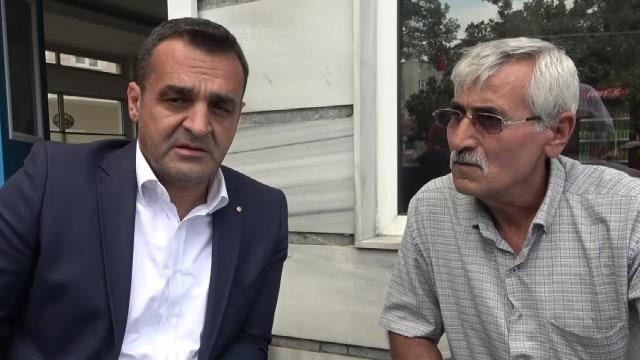 Son dakika haberi | Barış Karadeniz, Sinop'taki Sel Felaketinde 4 Yakınını Kaybeden Muhittin Demişbaş'ı Ziyaret Etti: Verilen Sözler Yerine Getirilmemiş.