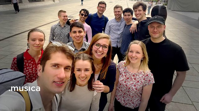 Filarmónica de Viena olha para o futuro e passa a tradição à próxima geração