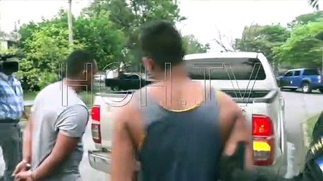 Dos personas acribilladas dentro de automóvil, y más sucesos en #SPS