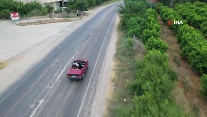 Kaportacı Çelik, "Düğün Dernek" filminden esinlenerek eski otomobilini üstü açık hale getirdi